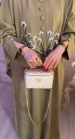 Abaya Harmonie Chic | Vert et Beige - Image 4